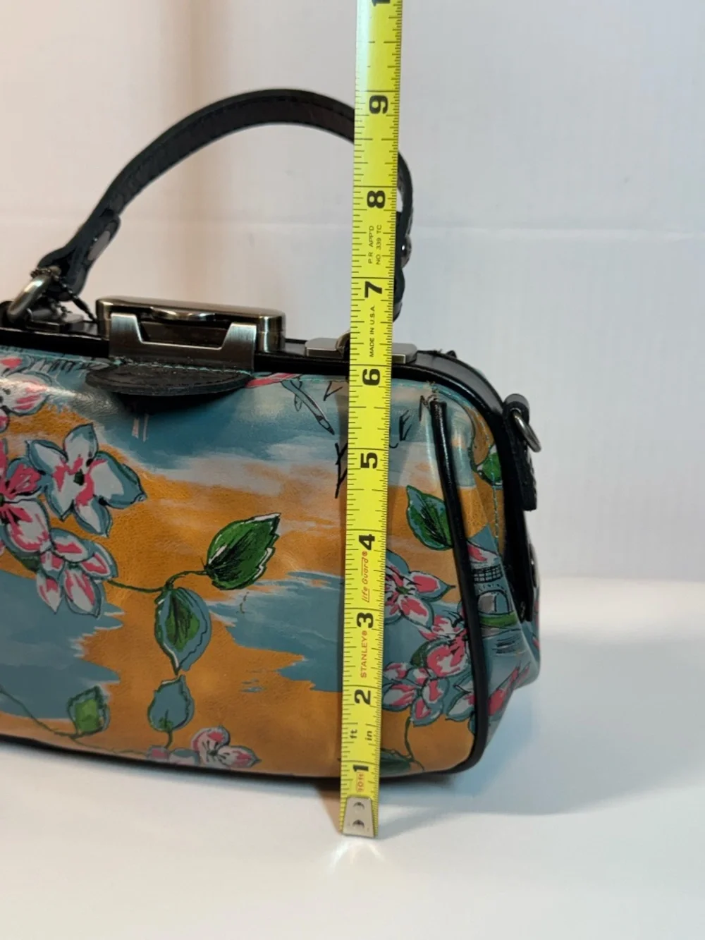 Patricia Nash Beautiful Girl Print 10th Anniversary Satchel Bag + Scarf